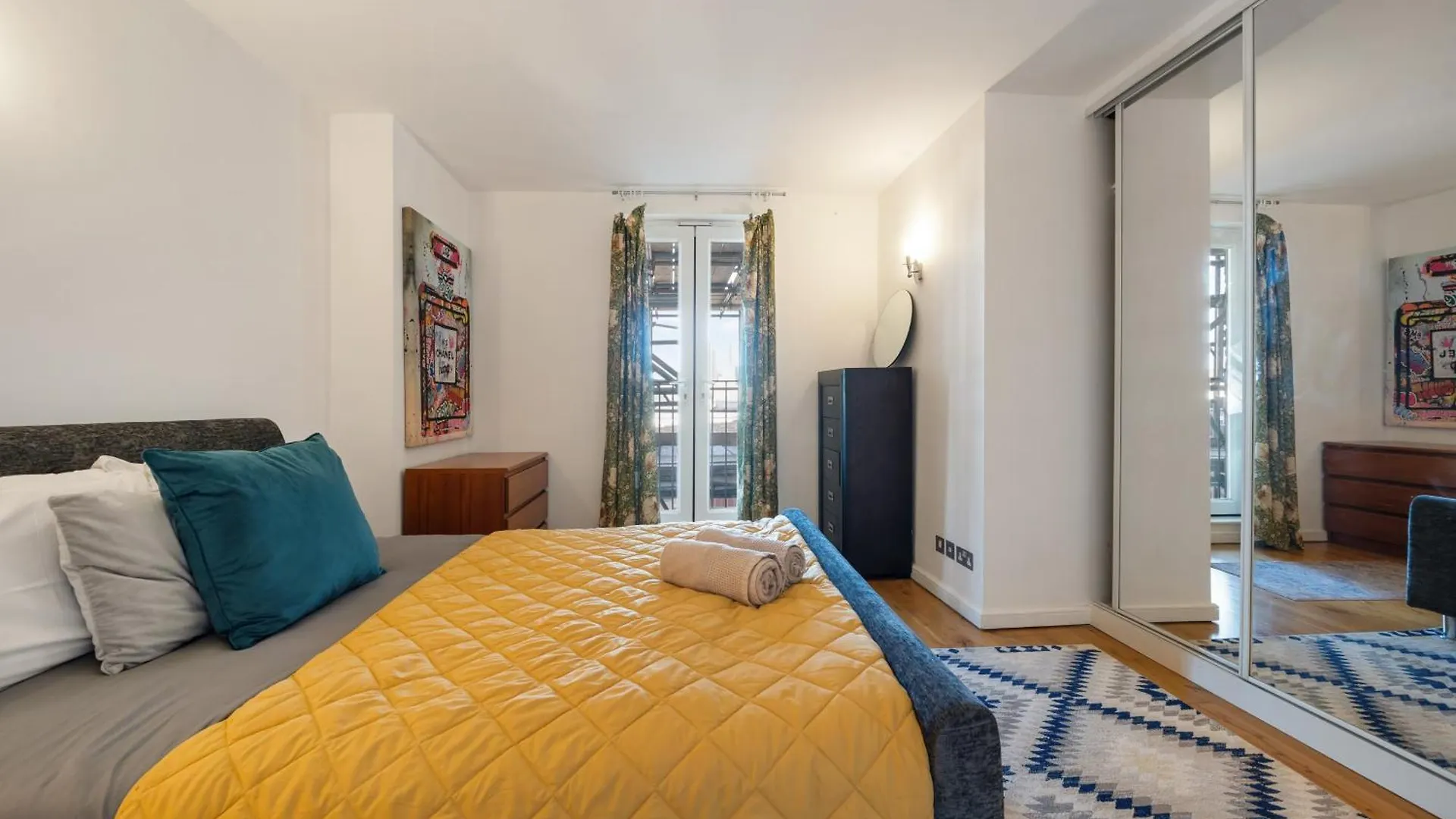 The London Loftscape Apartment